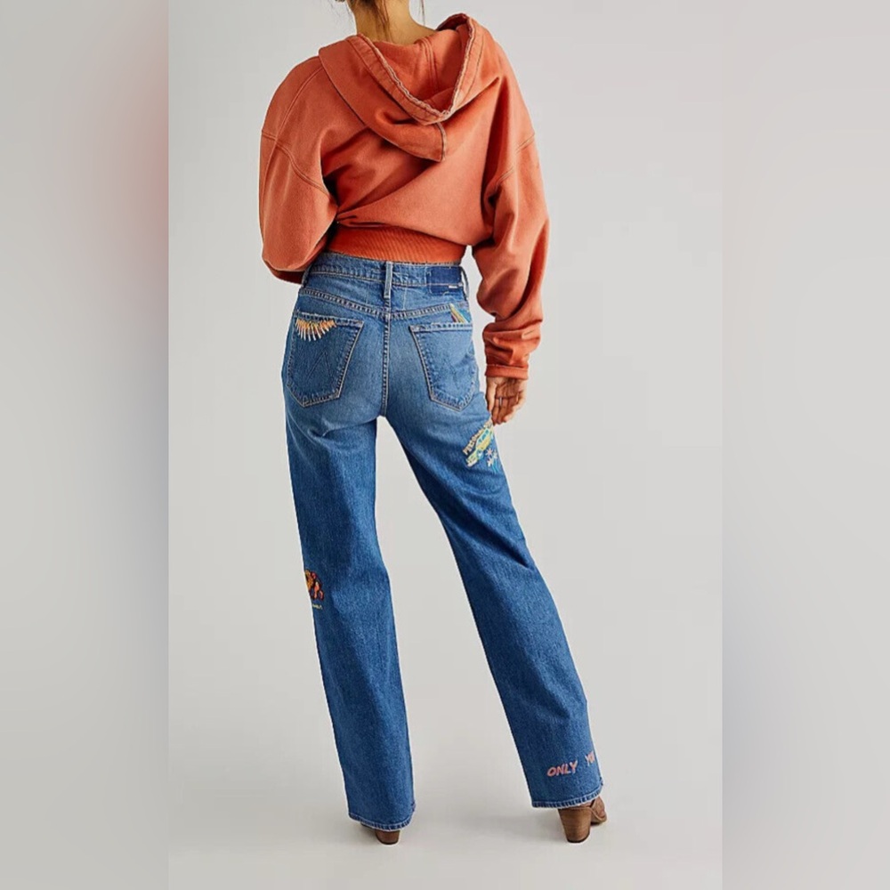 Mother The Rambler Sneak Embroidered Jeans in Running With Scissors Size 24 New - Picture 2 of 15